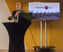 Bas Landsdorp gaf een inspirerende lezing gegeven over zijn plannen om in 2025 de eerste mensen op Mars vestigen.