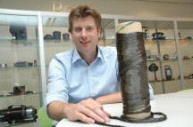 Jasper Bouwmeester van Fiberneering deed het onderzoek samen met Windesheim. "Je hebt een heel dikke koolstofplaat nodig om dezelfde stralingsdemping te bereiken als bij twee millimeter dik aluminium."