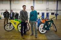 Eerste 125 kunststof fietsen van DutchFiets opgeleverd