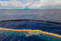 Ocean Cleanup nu wel succesvol met het vangen van plastic afval 