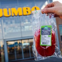 De biologische paprika van Jumbo won dit jaar de Mispaksel-verkiezing. (Foto: Greenpeace)