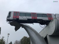 Kunstwerk van composiet redt trambestuurder