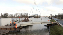 De eerste Smart Circular Bridge ligt in Almere op het Floriade-terrein en wordt op 22 april officieel geopend.