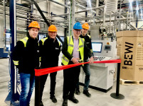 BEWI opent nieuwe productielijn in Etten-Leur